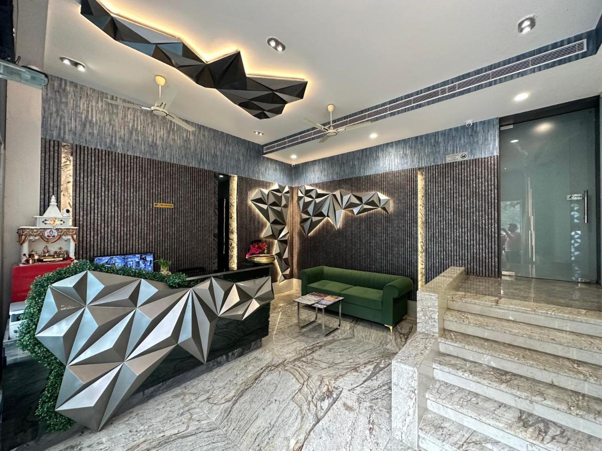 Hotel Pinaka Inn Lucknow Exterior foto