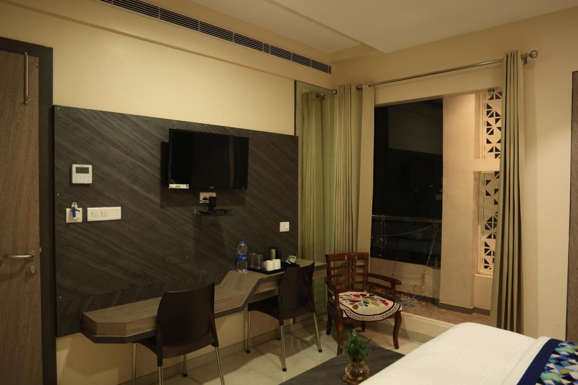 Hotel Pinaka Inn Lucknow Exterior foto