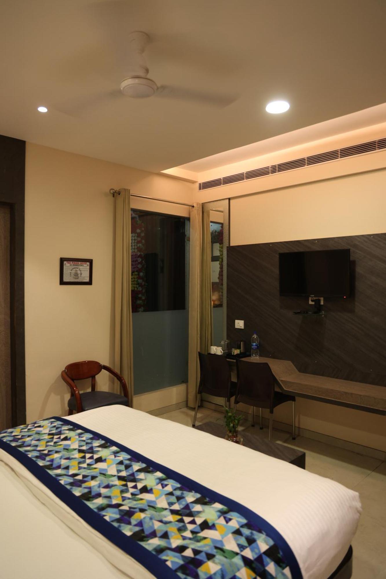 Hotel Pinaka Inn Lucknow Exterior foto